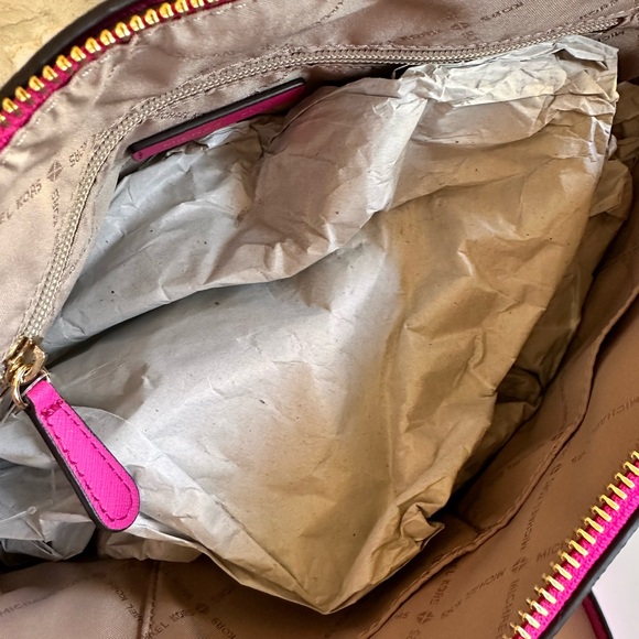 Michael Kors Brown and Pink Women's Bag Set - Picture 9 of 11